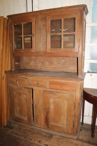 Flemish dresser